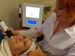 נילי-טיפול פנים 021